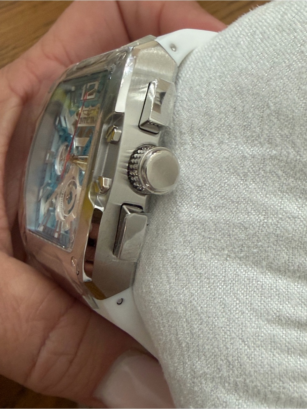 SOLD! Invicta Racing X-Grid Watch - Picture 3 of 4